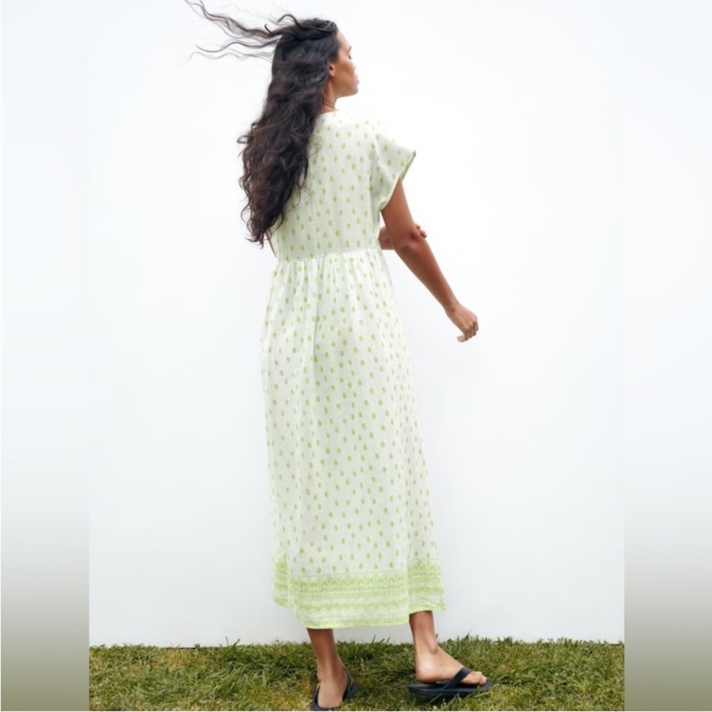 L. EMBROIDERED RUSTIC DRESS - Picture 3 of 9